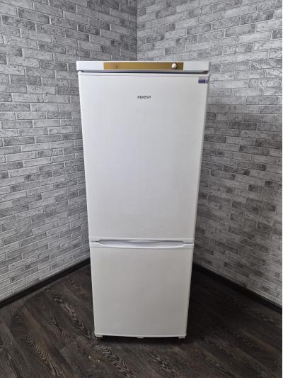 Холодильник Indesit SB 16740 
